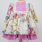Vestido para niña · Flores en Rosa