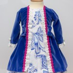 Modelo Terciopelo Azul