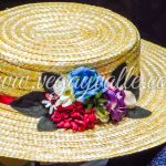 Canotier para niña con flores